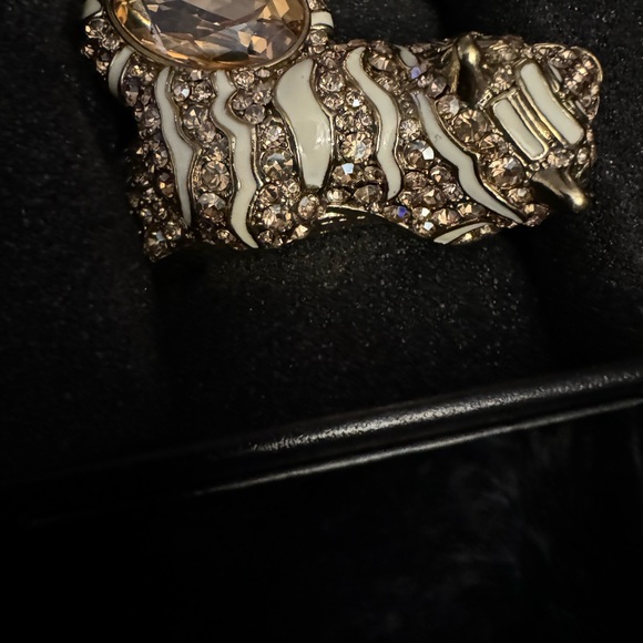 Heidi daus brand new bracelet in box size S 61/4x11/5 Wx11/2H feline fabulous - Picture 9 of 13